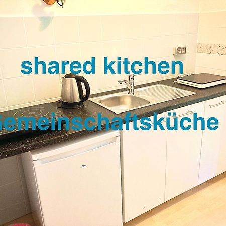 Apartment & Monteurzimmer Wien Ngoại thất bức ảnh